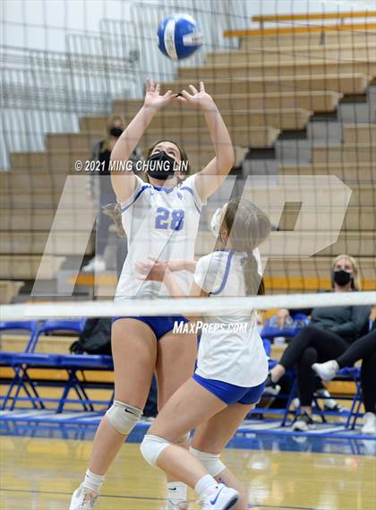 Thumbnail 2 in JSerra Catholic @ Santa Margarita photogallery.