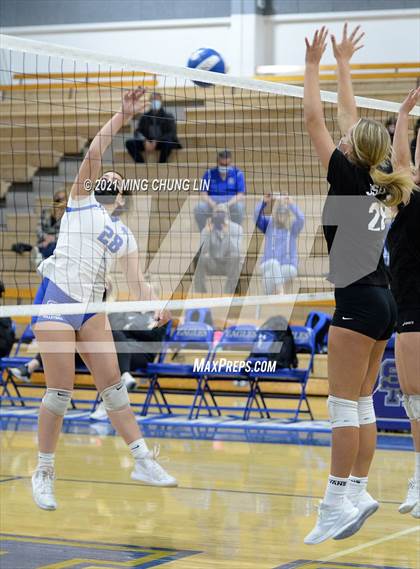 Thumbnail 3 in JSerra Catholic @ Santa Margarita photogallery.