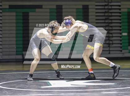 Thumbnail 3 in Tahoma @ Kentwood photogallery.