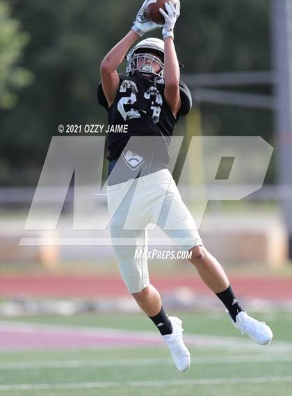 Thumbnail 1 in Lytle @ San Antonio Christian (Scrimmage) photogallery.