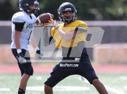 Thumbnail 3 in Lytle @ San Antonio Christian (Scrimmage) photogallery.