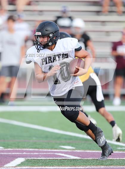 Thumbnail 3 in Lytle @ San Antonio Christian (Scrimmage) photogallery.