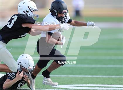 Thumbnail 2 in Lytle @ San Antonio Christian (Scrimmage) photogallery.