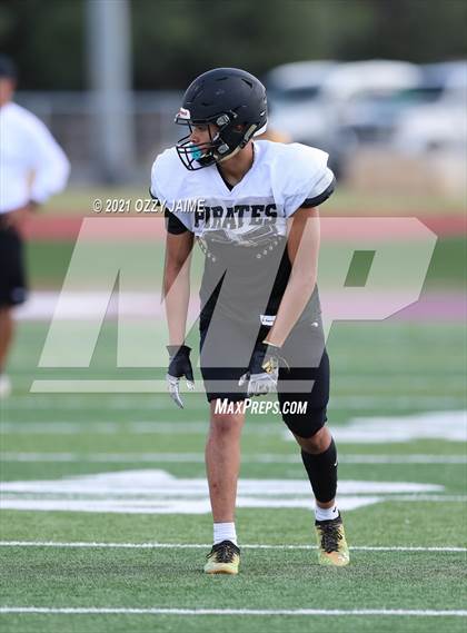 Thumbnail 3 in Lytle @ San Antonio Christian (Scrimmage) photogallery.