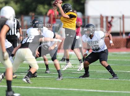 Thumbnail 1 in Lytle @ San Antonio Christian (Scrimmage) photogallery.