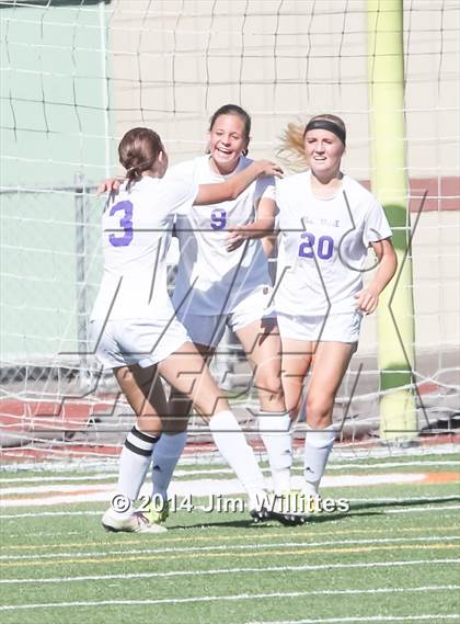 Thumbnail 1 in Blue Ridge vs Northland Prep (AIA D4 Final) photogallery.