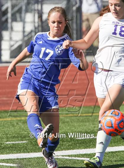 Thumbnail 1 in Blue Ridge vs Northland Prep (AIA D4 Final) photogallery.