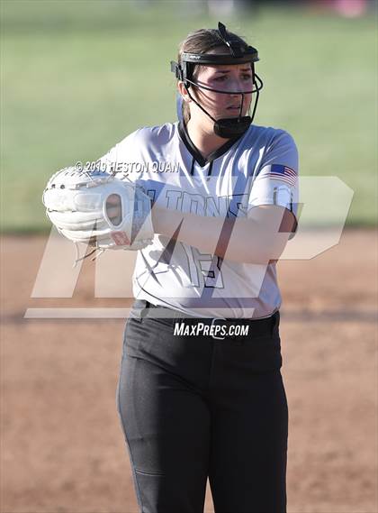 Thumbnail 3 in Mountain View vs. Santiago (Michelle Carew Classic) photogallery.