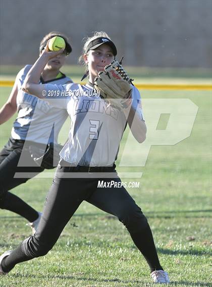 Thumbnail 1 in Mountain View vs. Santiago (Michelle Carew Classic) photogallery.