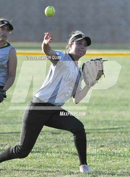 Thumbnail 2 in Mountain View vs. Santiago (Michelle Carew Classic) photogallery.
