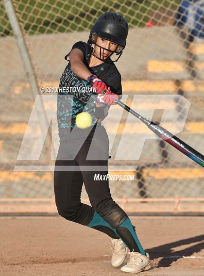 Thumbnail 2 in Mountain View vs. Santiago (Michelle Carew Classic) photogallery.