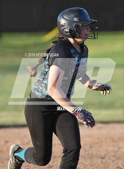 Thumbnail 2 in Mountain View vs. Santiago (Michelle Carew Classic) photogallery.