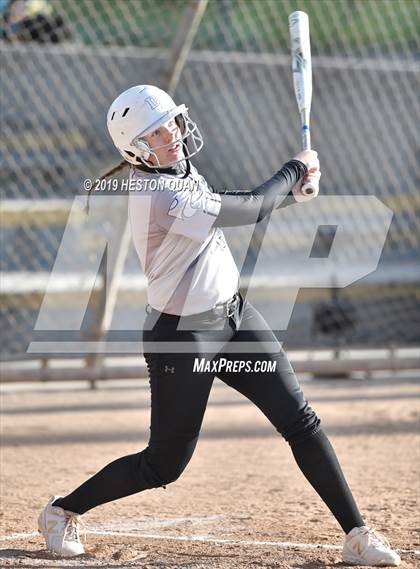 Thumbnail 2 in Mountain View vs. Santiago (Michelle Carew Classic) photogallery.