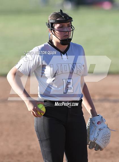 Thumbnail 2 in Mountain View vs. Santiago (Michelle Carew Classic) photogallery.
