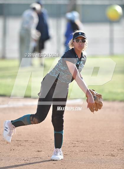 Thumbnail 3 in Mountain View vs. Santiago (Michelle Carew Classic) photogallery.