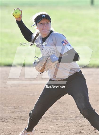 Thumbnail 2 in Mountain View vs. Santiago (Michelle Carew Classic) photogallery.