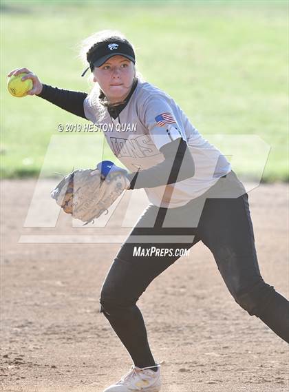 Thumbnail 1 in Mountain View vs. Santiago (Michelle Carew Classic) photogallery.
