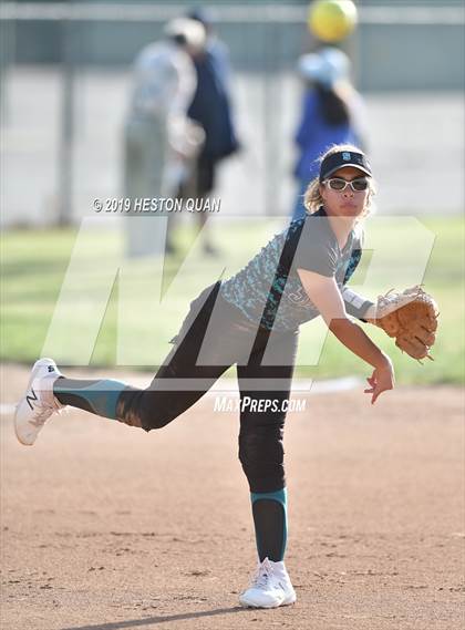 Thumbnail 2 in Mountain View vs. Santiago (Michelle Carew Classic) photogallery.