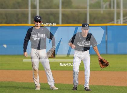 Thumbnail 3 in Royal @ Camarillo photogallery.