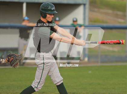 Thumbnail 1 in Royal @ Camarillo photogallery.