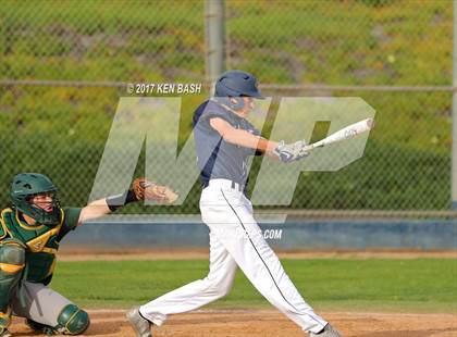 Thumbnail 3 in Royal @ Camarillo photogallery.