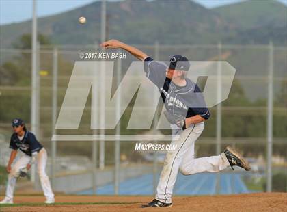 Thumbnail 2 in Royal @ Camarillo photogallery.