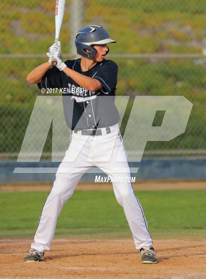 Thumbnail 2 in Royal @ Camarillo photogallery.