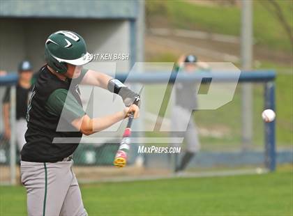 Thumbnail 2 in Royal @ Camarillo photogallery.