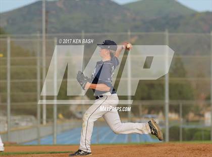 Thumbnail 2 in Royal @ Camarillo photogallery.