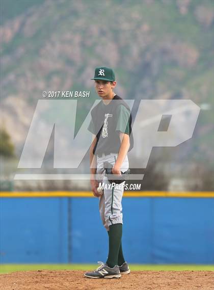 Thumbnail 1 in Royal @ Camarillo photogallery.