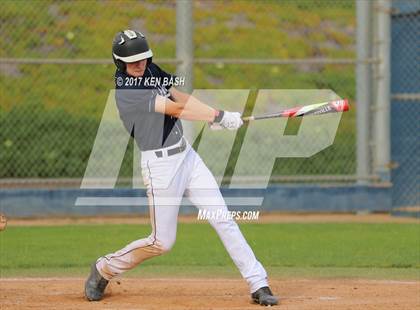 Thumbnail 2 in Royal @ Camarillo photogallery.