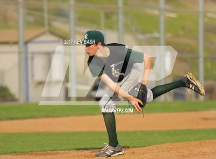 Thumbnail 3 in Royal @ Camarillo photogallery.