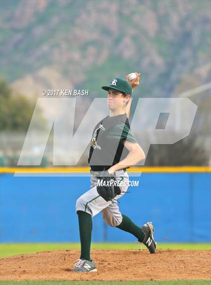 Thumbnail 2 in Royal @ Camarillo photogallery.