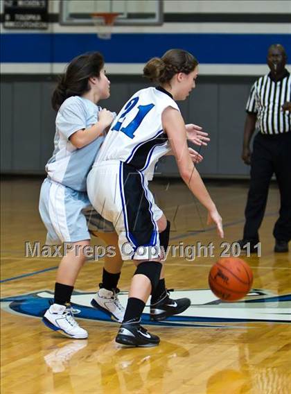 Thumbnail 1 in Alvin Freshmen @ Clear Springs Freshmen photogallery.