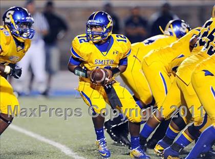 Thumbnail 1 in Gilman vs. Oscar Smith (I-95 Kickoff Classic) photogallery.