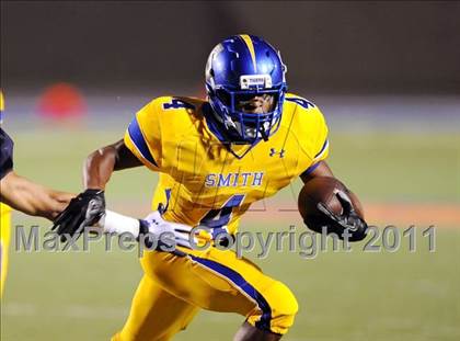 Thumbnail 2 in Gilman vs. Oscar Smith (I-95 Kickoff Classic) photogallery.