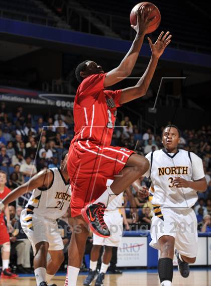 Thumbnail 1 in JW North vs. Redondo Union (CIF SoCal Regional D2 Final) photogallery.
