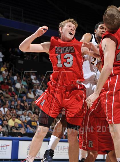 Thumbnail 2 in JW North vs. Redondo Union (CIF SoCal Regional D2 Final) photogallery.