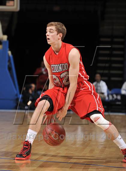 Thumbnail 1 in JW North vs. Redondo Union (CIF SoCal Regional D2 Final) photogallery.