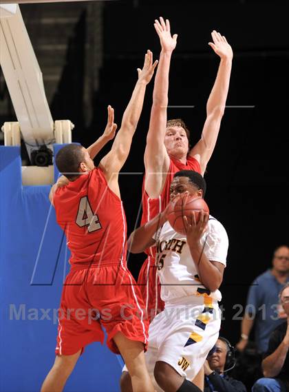 Thumbnail 1 in JW North vs. Redondo Union (CIF SoCal Regional D2 Final) photogallery.