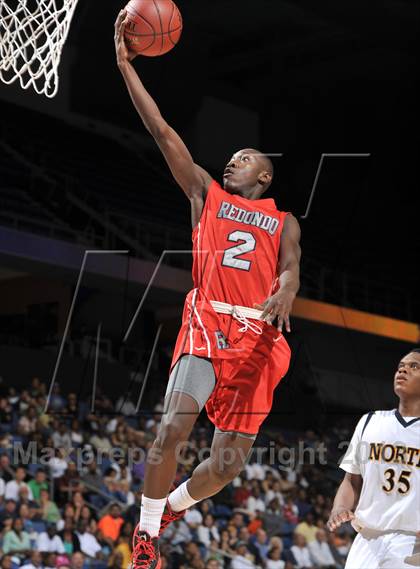 Thumbnail 2 in JW North vs. Redondo Union (CIF SoCal Regional D2 Final) photogallery.