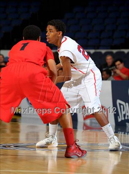 Thumbnail 3 in Lutheran vs. Serra (CIF SS D4AA Final) photogallery.