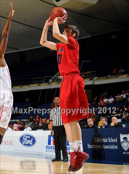 Thumbnail 1 in Lutheran vs. Serra (CIF SS D4AA Final) photogallery.