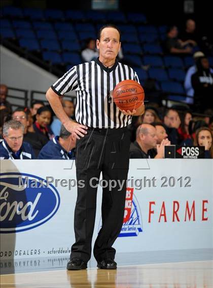 Thumbnail 3 in Lutheran vs. Serra (CIF SS D4AA Final) photogallery.
