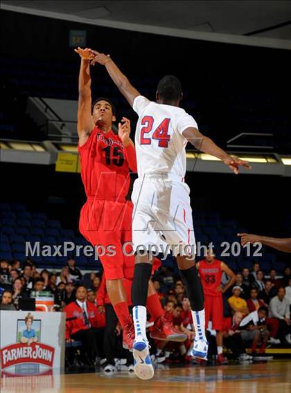 Thumbnail 1 in Lutheran vs. Serra (CIF SS D4AA Final) photogallery.