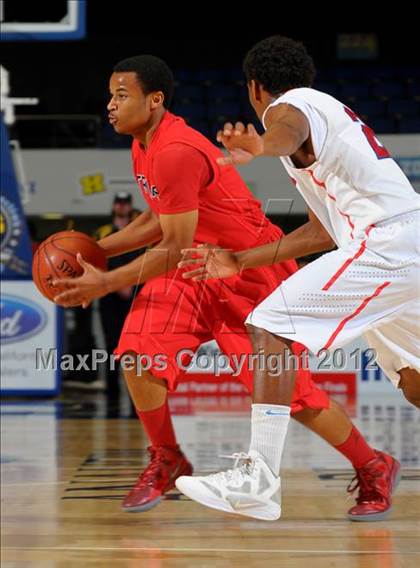 Thumbnail 2 in Lutheran vs. Serra (CIF SS D4AA Final) photogallery.