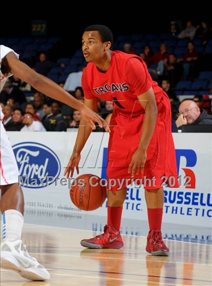 Thumbnail 3 in Lutheran vs. Serra (CIF SS D4AA Final) photogallery.