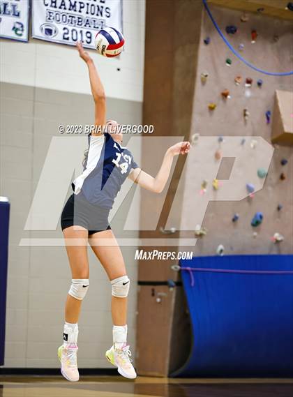 Thumbnail 1 in Pine Creek vs Legacy (CHSAA 5A Region 6 Playoff) photogallery.
