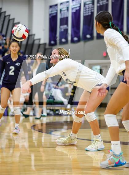 Thumbnail 3 in Pine Creek vs Legacy (CHSAA 5A Region 6 Playoff) photogallery.
