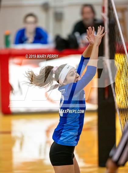 Thumbnail 2 in Lincoln @ Mohawk Area photogallery.